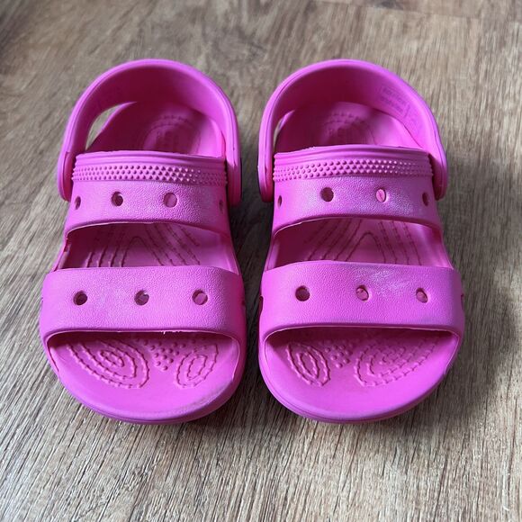 Crocs Kids Pink Sandals Size C7 Iconic Comfort Lightweight Water Shoes Slides - Picture 1 of 10